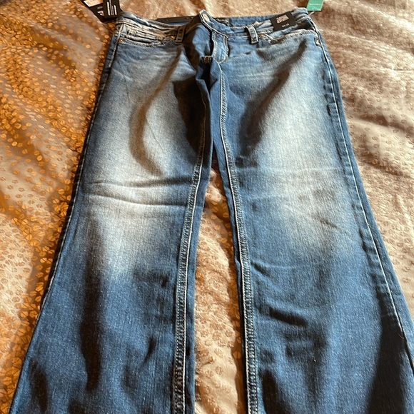 NWT Tuesday Silver Jeans - Picture 5 of 6